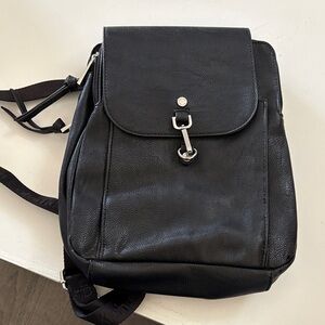 Black Leather Womes Backpack
